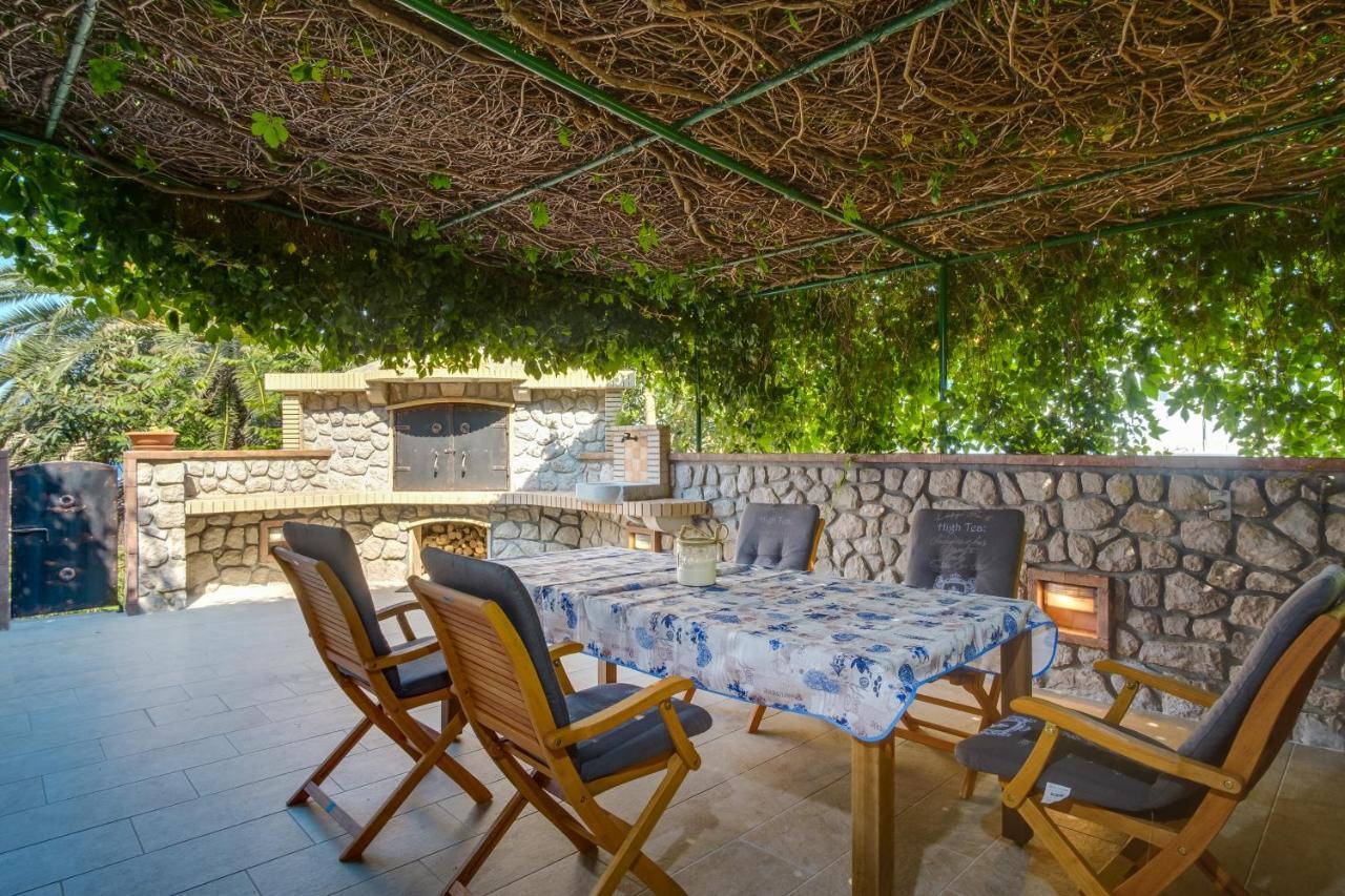 Isabela Apartment Mali Losinj Exterior photo